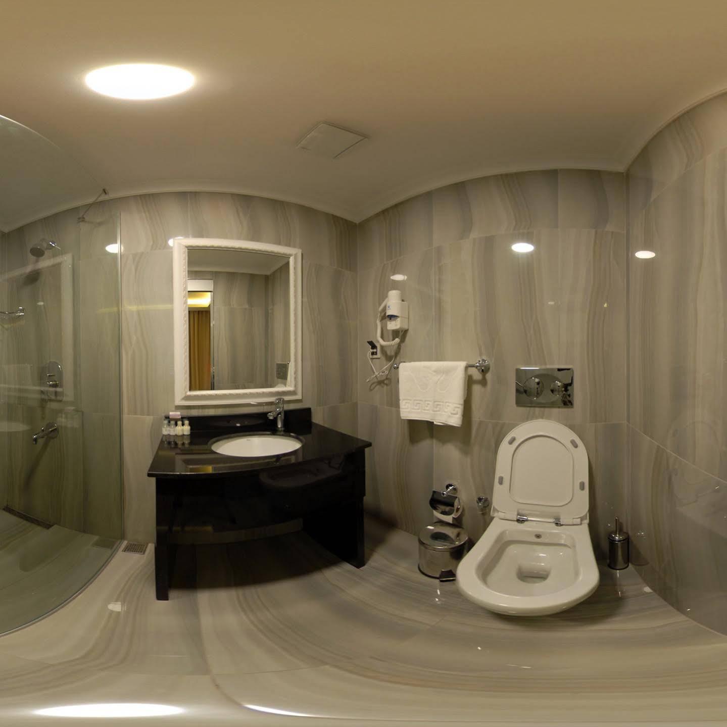 Trilye Kaplan Hotel มูดานยา ภายนอก รูปภาพ