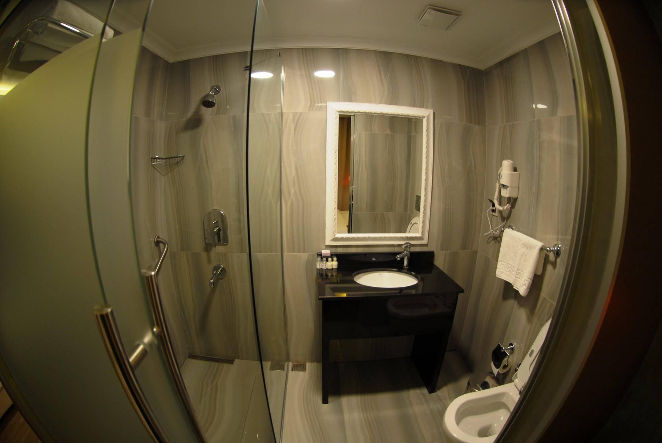 Trilye Kaplan Hotel มูดานยา ภายนอก รูปภาพ