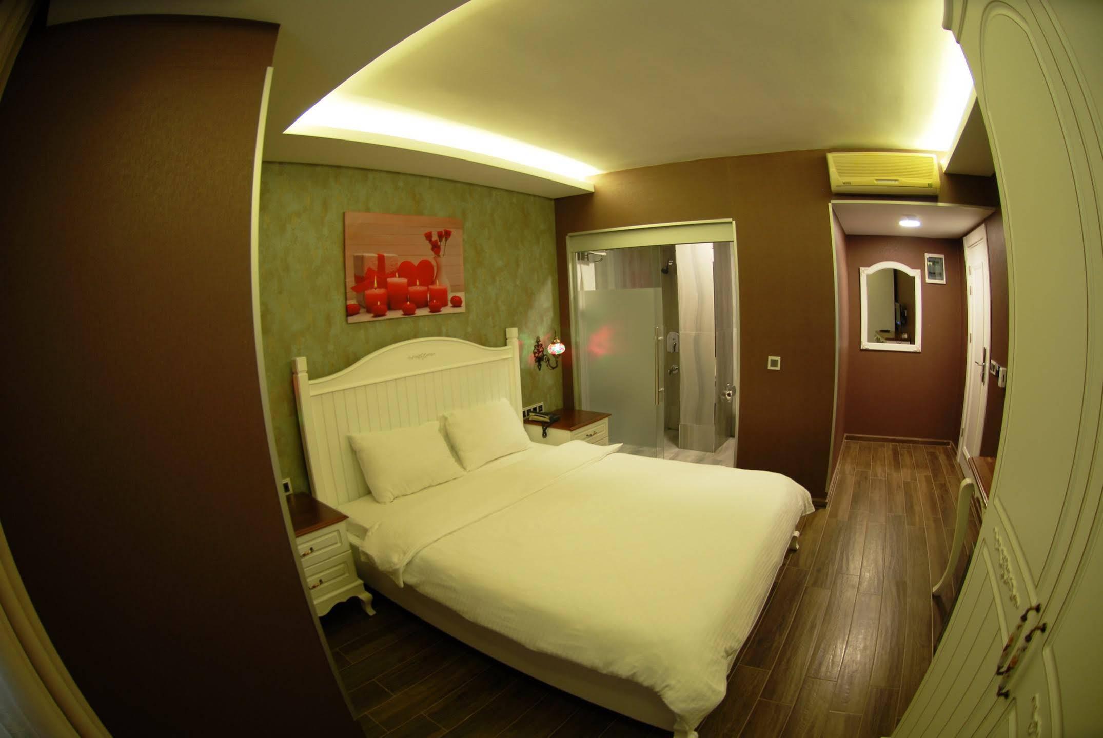 Trilye Kaplan Hotel มูดานยา ภายนอก รูปภาพ